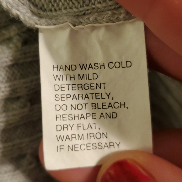 *Pria Ribbed Sweater - Picture 7 of 7